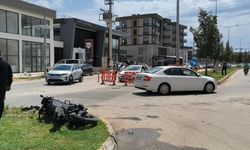 Antalya’da feci kaza: Minibüsün altında kaldı