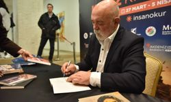 “Çukur” dizisinin yıldız isminden Antalya ziyareti: Ercan Kesal okurlarıyla buluştu