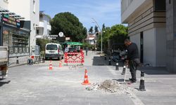 Antalya Büyükşehir Belediyesi’nden yaya güvenliği için kaldırım düzenlemesi