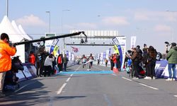 İstanbul Yarı Maratonu’nda Türkiye şampiyonu Ali Kaya