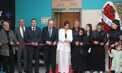Kepez’de “Suzan Teyze Kütüphanesi” açıldı: Çocuklara kitapla buluşma alanı