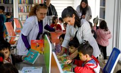 Muratpaşa’nın kreş öğrencileri kitaplarla tanıştı!