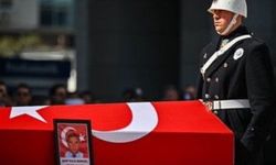 Gözyaşları sel oldu aktı, şehit polis memuru Seçkin Yalçın son yolculuğuna uğurlandı