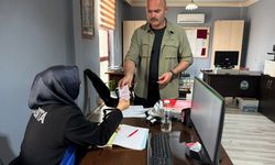 Serik'te örnek davranış: Bankamatikte para buldu, sahibine teslim etti