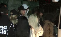 Gözaltına alınan ünlülerden ilk görüntü: Adliyeye sevk edildiler!