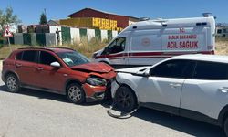 Antalya’da kaza: Sürücü hem ehliyetsiz, hem de alk*llü çıktı