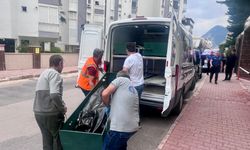 Antalya’da şüpheli ölüm vakası: Ekipler evde inceleme başlattı