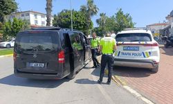 Antalya’da taksicilerin korsan taşımacılık iddiası turistin ifadesine takıldı