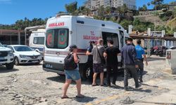Düden Şelalesi hayali kabusa döndü: Turist hastanelik oldu
