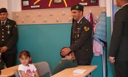 İlk mektuplarını Mehmetçiğe yazdılar, cevabını gururla aldılar
