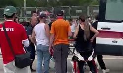 Kepez’de Motodrag yarışında korkutan kaza: Sürücü bariyerlere çarptı