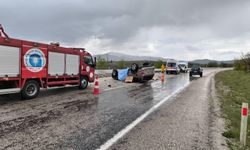 Korkuteli’nde takla atan lüks otomobilde can pazarı: 2 ölü, 2 yaralı