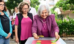 Muratpaşa Belediyesi’nden yaşlılara özel renkli bahar etkinliği