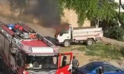 Alanya’da kamyonetten yükselen dumanlar itfaiyeyi harekete geçirdi