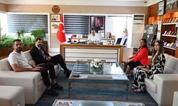 “Onlar da bizim çocuklarımız”: Kemer’den Ukraynalı çocuklara destek