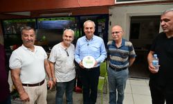 Kepez’de temizlik seferberliği yayılıyor: Başkan esnafla buluştu