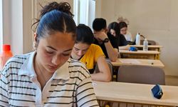 YKS'ye sayılı zaman kala Kepez Belediyesi'nden ücretsiz deneme sınavı!