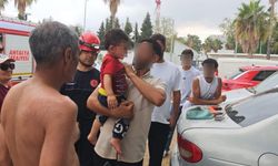 Antalya'da yaz sıcağında araç içerisinde kilitli kaldı: Testere yardımıyla kurtarıldı