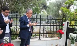 Bu kez annesinin mezarı başında olamadı: Muhittin Böcek’ten duygusal mesaj