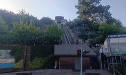 Manavgat’ta asansör kabusu! 11 kişi mahsur kaldı, teknik servis numarası kapalı çıktı