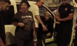 Muratpaşa'da gece yarısı korkutan kazada araçlar refüje savruldu, yaralılar var