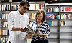 Aytmatov’un oğlundan Antalya’ya tarihi bağış! Babasının yayımlanmamış eserleri kütüphanede