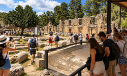 Antalya’da turizm çelişkisi: Lyrbe’ye turist var, mahalleye kazanç yok