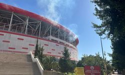 Antalyaspor Stadyumu’nda duman alarmı! İtfaiye ve polis sevk edildi