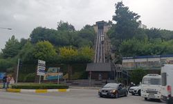 Manavgat’ta asansör şakası kabusa döndü! Çocuklar 1 saat mahsur kaldı