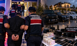 Antalya dahil 6 ilde yasa dışı bahis baskını! Oyunculara yeniden bahis oynatmışlar