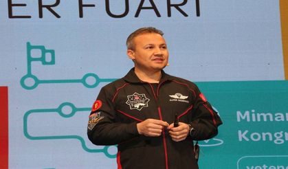 Alper Gezeravcı: "Ay yüzeyine iniş yapan 6’ncı ülke olmayı hedefliyoruz"
