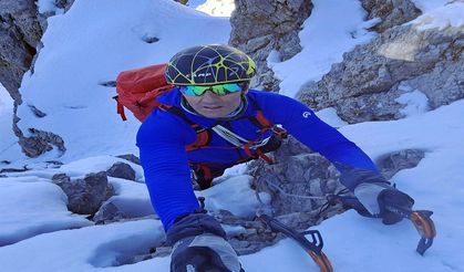 ANTALYA 'da 2 bin 366 metrede buz tırmanışı