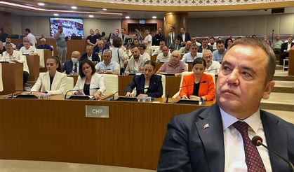 Antalya’da Başkan Böcek’in yerine kimin vekillik yapacağı belli oldu: İşte meclisten detaylar