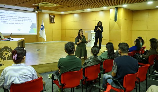 Antalya'da gençlere AB fırsatı