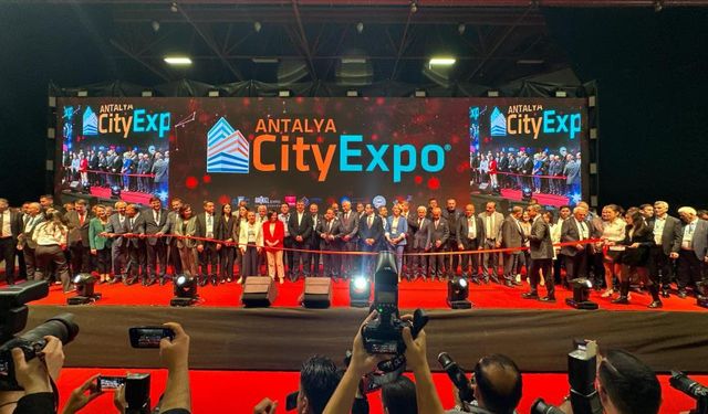 Antalya’da Şehircilik ve Teknolojileri Fuarı açıldı