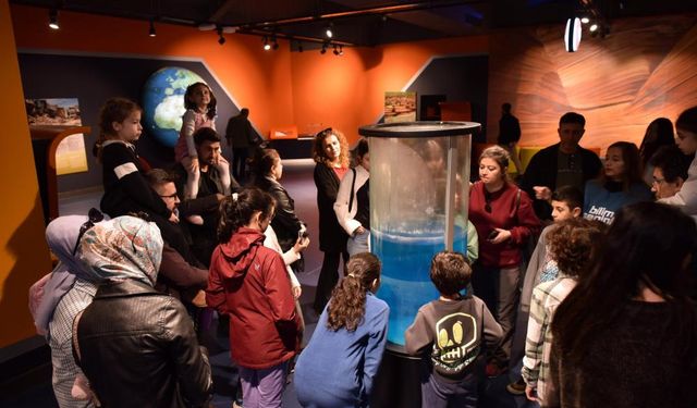 Bilim tutkunları Kepez'e akın etti