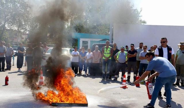 Kepez Belediyesi’nde personele yangın eğitimi