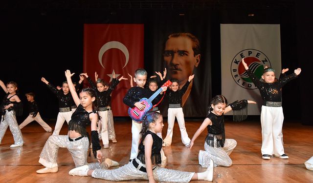 Kepez’de minik öğrenciler kep attı
