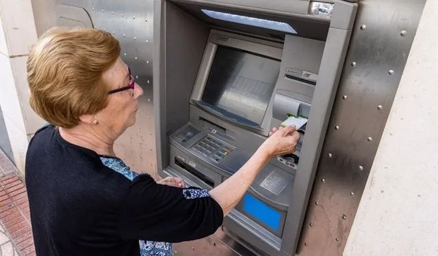Emekli promosyonlarına zam: Hangi banka ne kadar veriyor?
