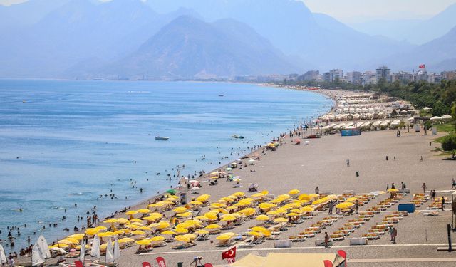 Antalya’da hafta sonu termometreler yükselecek: Sıcaklık 40 dereceyi buluyor