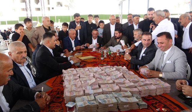 Van’da aşiret düğününde 7 buçuk milyon TL’lik takı
