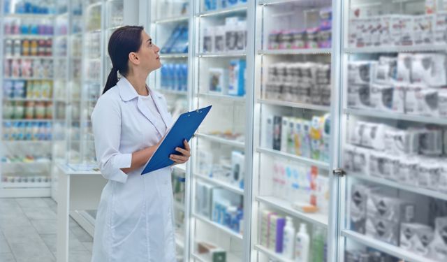 12 Nisan Pazar: Antalya nöbetçi eczane listesi