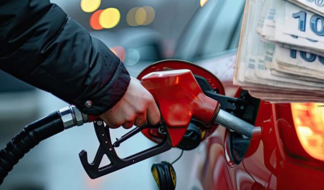Sürücüleri üzecek haber: Benzin ve motorine zam geldi!