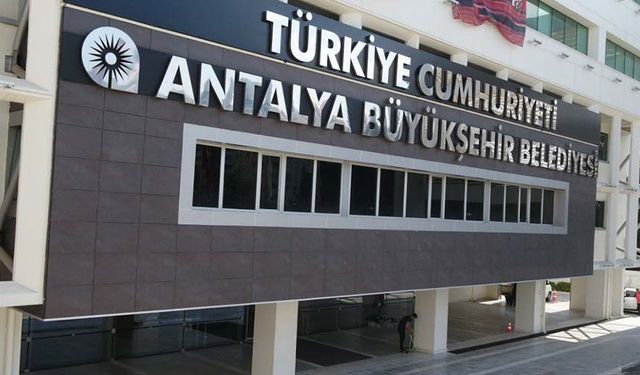 Antalya’da rüşvet operasyonunda şok gelişme: İtiraf ettiler