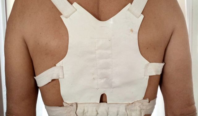 Dik duruş korselerine dikkat! Uzmanlar uyardı