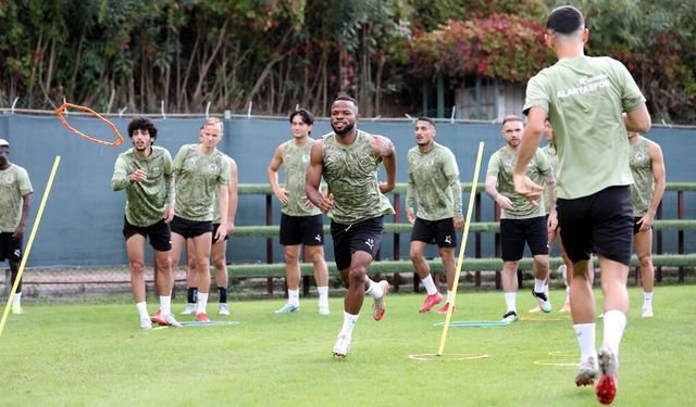 Alanyaspor Trabzonspor maçına tam gaz hazırlanıyor!