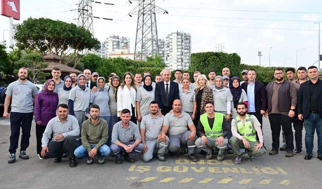 Kocagöz’den işçilere müjde: Sezonluk işçiler artık belediye personeli