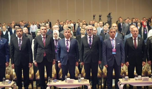 Özel öğretim sektörünün geleceği Antalya’da masaya yatırıldı