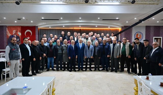 Başkan Kocagöz esnafla bir araya geldi