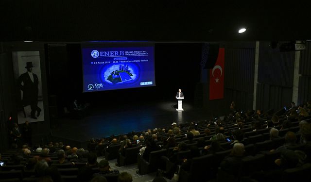 Başkan Uysal: “Dalgalardan enerji üretebiliriz”